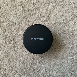 MAC Pearlized Pigment